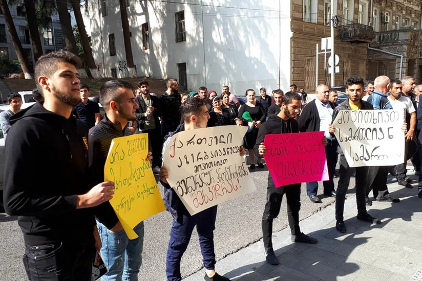 Gürcüstan azərbaycanlıları Tbilisidə etiraz aksiyası keçiriblər - FOTO - YENİLƏNİB