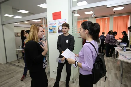 ABŞ-ın Azərbaycandakı Səfirliyinin dəstəyi ilə Alumni Fair adlı təhsil sərgisi keçirilib