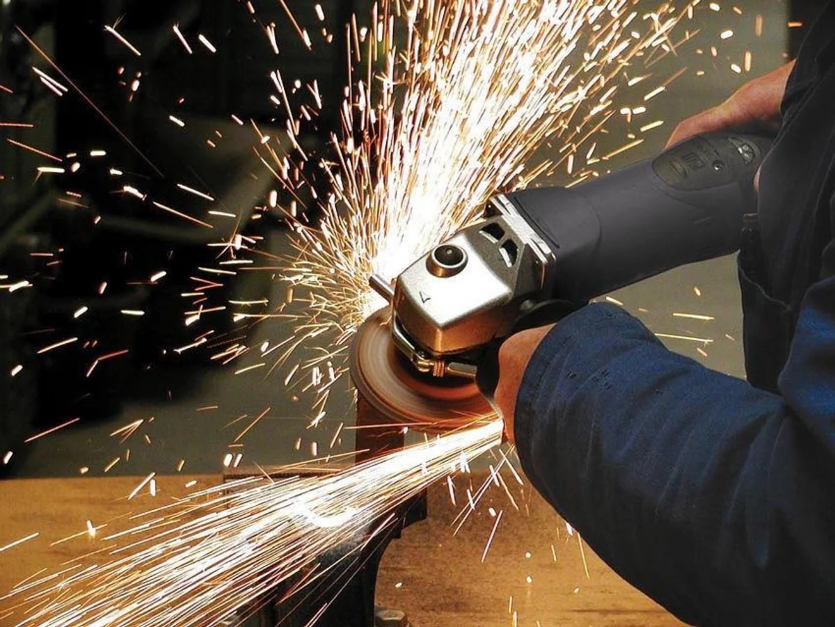 Şirvan sakini laqonda ilə qolunu kəsib