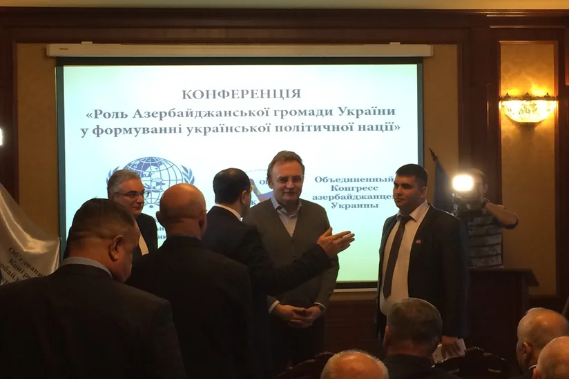 Ukraynanın Azərbaycan ictimaiyyətinin Ukrayna siyasi millətinin formalaşmasında rolu adlı konfrans keçirilib