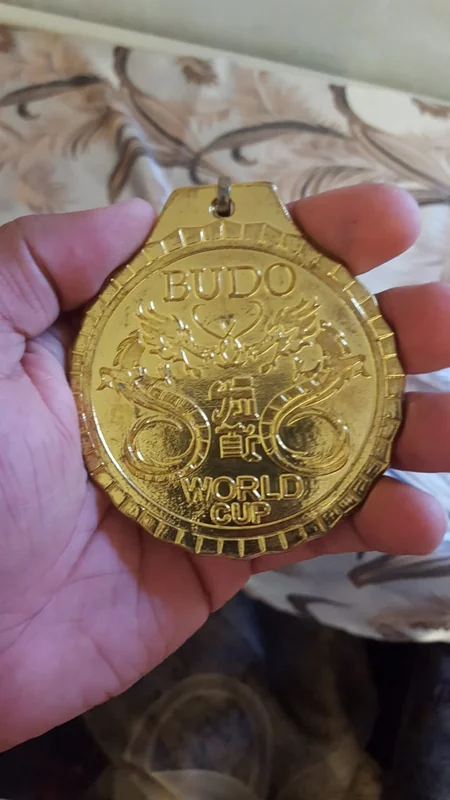 Ata Qarabağda, oğlu Ukraynada döyüşdü - didərgin ailənin tarixçəsi