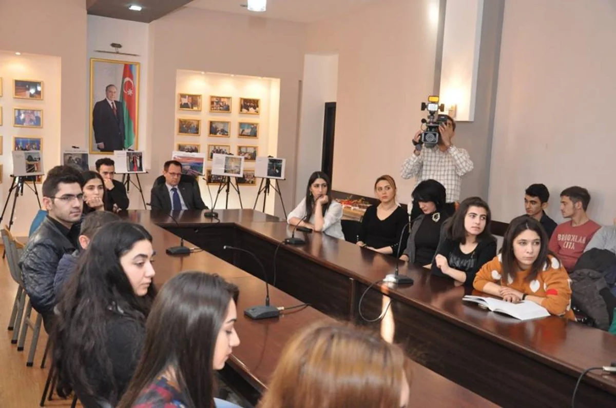 ADU-da Norveçin dünya şöhrətli rəssamı Edvard Munkla bağlı tədbir keçirilib