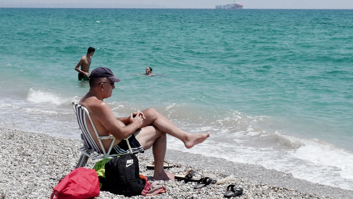 Antalyanı rekord sayda turist ziyarət edib