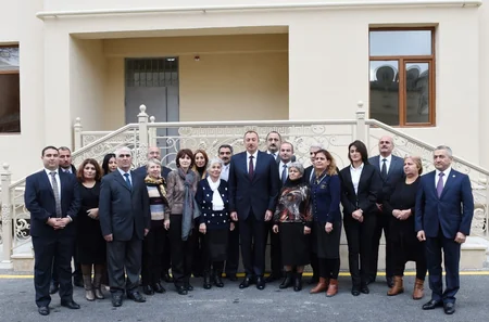 Prezident İlham Əliyev firmaları və iş adamlarını qəzalı evlərin yerində yeni binaların tikintisinə dəvət edib - YENİLƏNİB