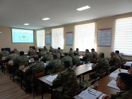 Azərbaycan Ordusunun səfərbərlik təminat bazasında təlim keçirilib