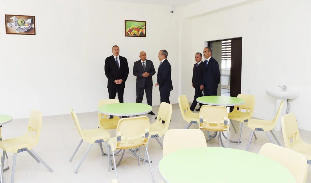 Qusarın Hil kəndində tam orta məktəbin yeni binası istifadəyə verilib