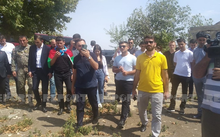 Gənclər təşkilatlarının nümayəndələri və könüllülər Ağdama səfər edib