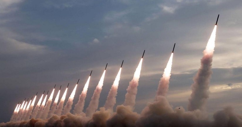 Iran launches at least 200 ballistic missiles at Israel
