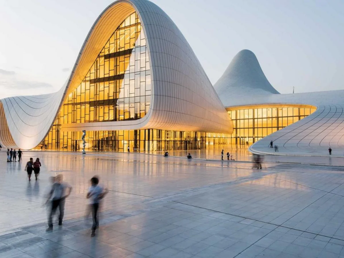 Forbes publishes another article on Baku