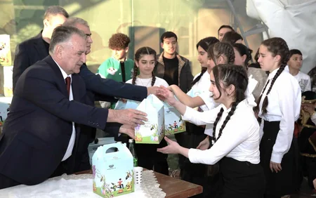 AHİK uşaqlar üçün Novruz şənlikləri təşkil edir
