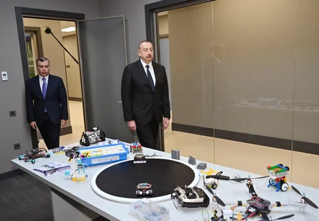 Prezident İlham Əliyev Bakıda 5 saylı DOST Mərkəzinin açılışında iştirak edib - YENİLƏNİB