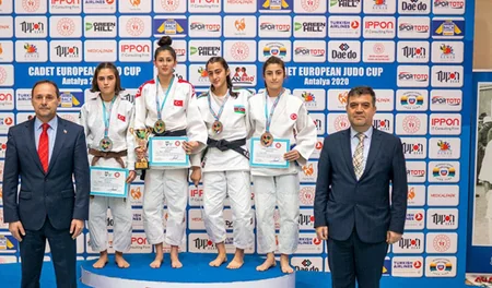 Azərbaycanın yeniyetmə cüdoçuları Avropa kubokunda 4 medal qazandı - FOTO