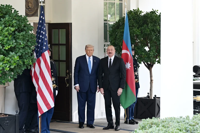 Белый дом поделился публикацией со встречи президентов США и Азербайджана