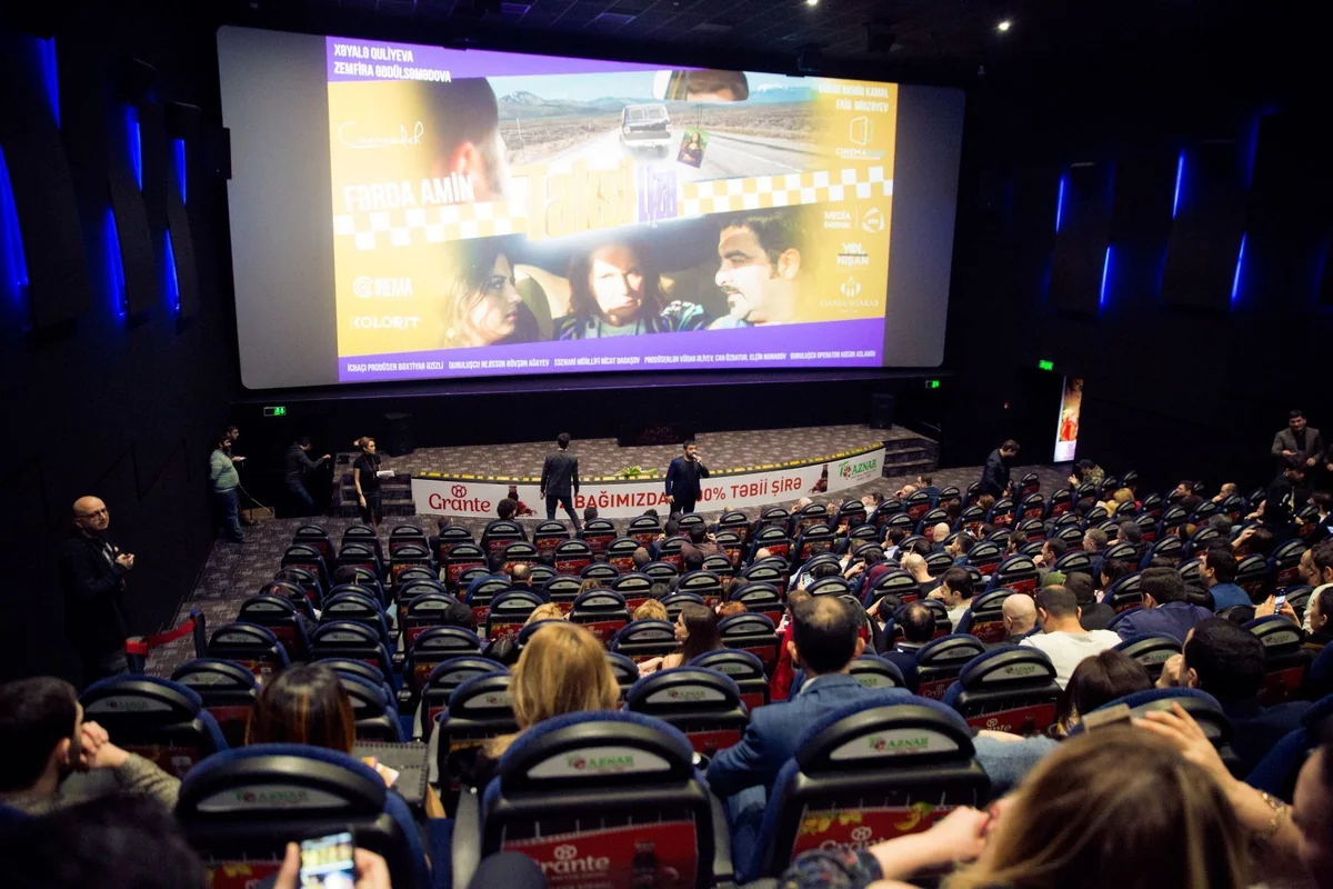 В CinemaPlus состоялась презентация фильма Такси Лиза