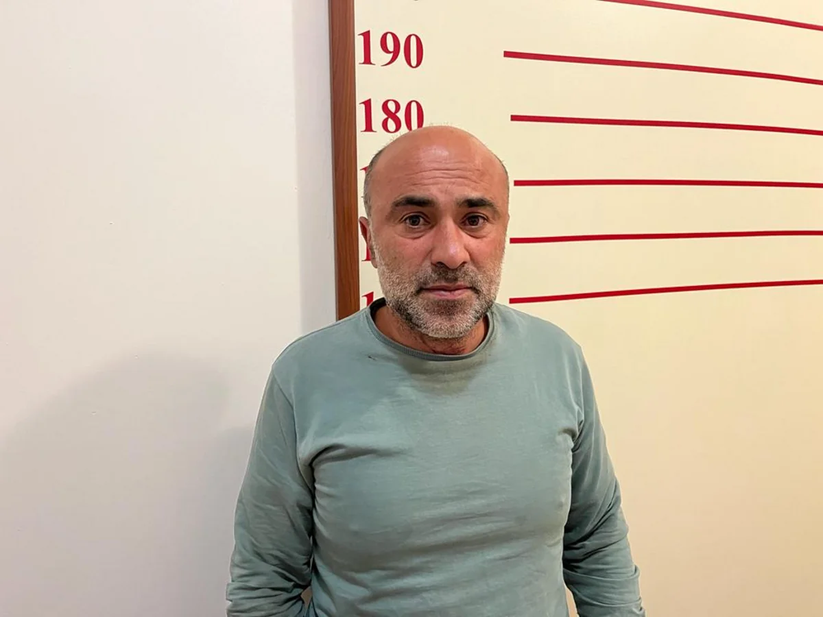 Qubada qonşusunun evindən oğurluq etməkdə şübhəli bilinən şəxs saxlanılıb