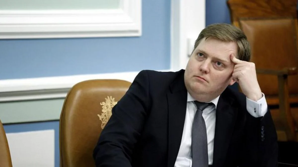 Премьер Исландии подал в отставку на фоне офшорного скандала