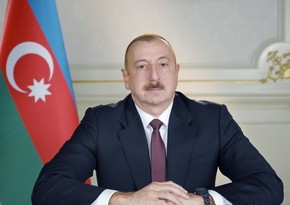 Президент Ильхам Алиев поделился публикацией по случаю Дня Государственного флага