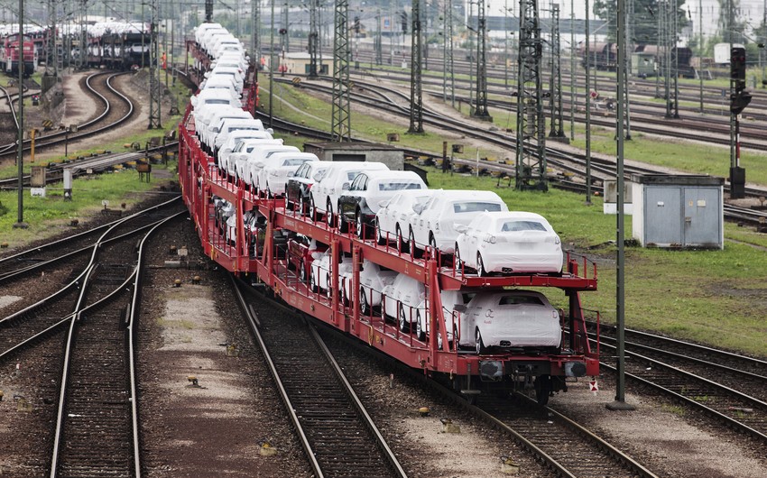 Азербайджан увеличил расходы на импорт автомобилей на 20%