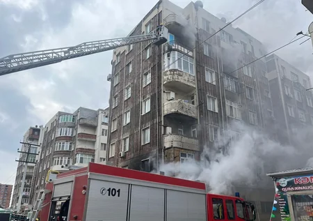 Abşeronda yaşayış binasındakı yanğın söndürülüb - YENİLƏNİB-2