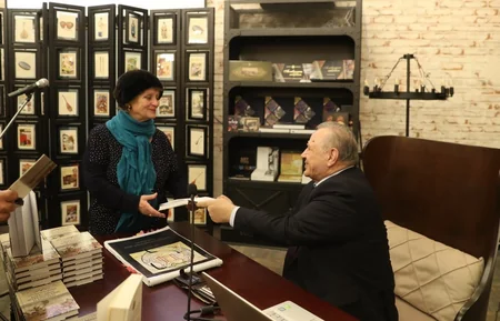 “Makedoniyalı İsgəndər və Atropat” kitabının təqdimatı olub