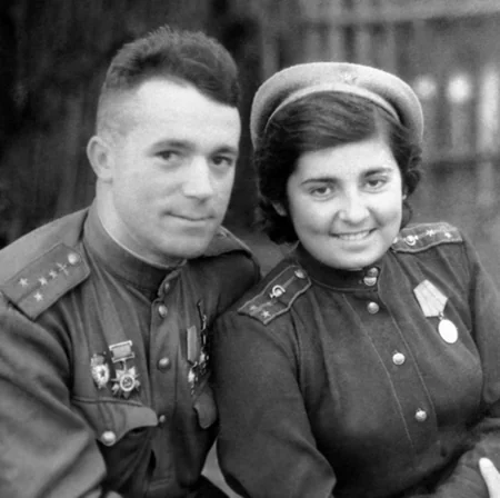 ​Информсовет СНГ представляет фотовыставку 70 лет Победы - ФОТО