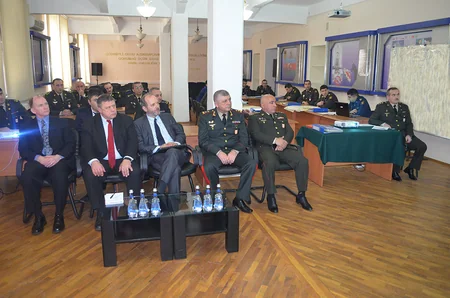 Hərbi Akademiyada NATO ekspert qrupunun iştirakı ilə seminarlar keçirilib