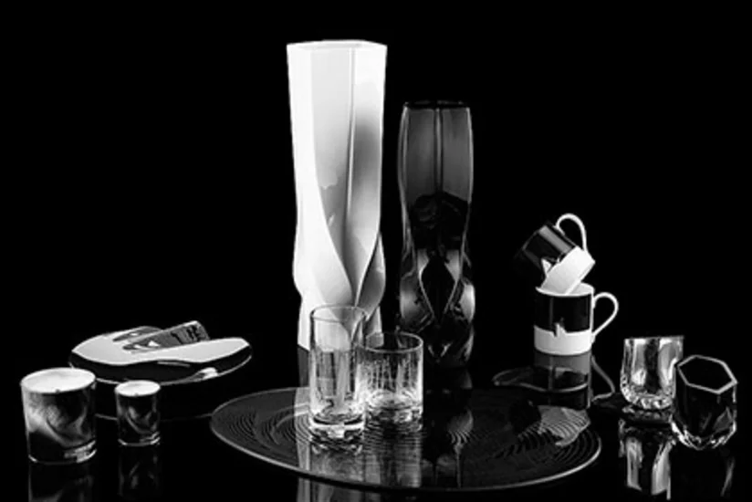 Бюро Захи Хадид выпустило коллекцию посуды по ее эскизам