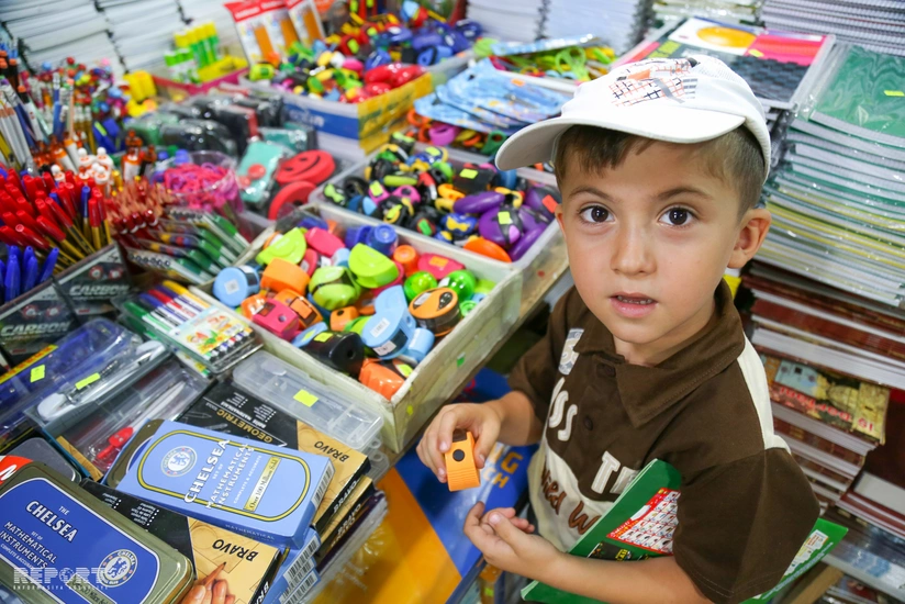 Məktəbli ləvazimatları neçəyədir? - SİYAHI