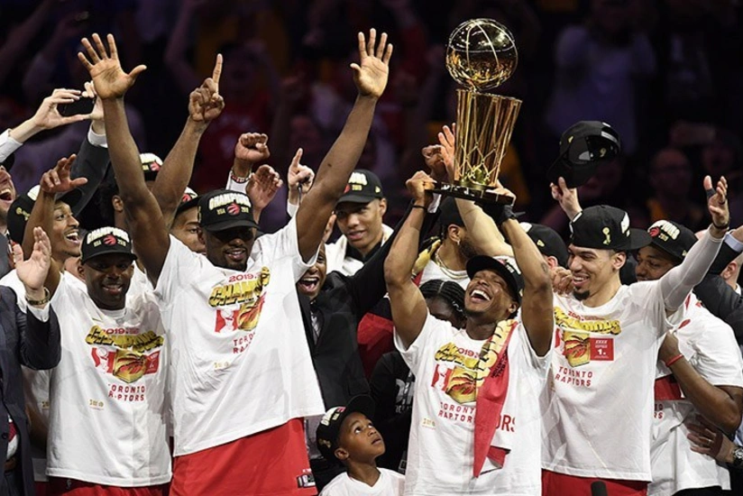 Kanada təmsilçisi tarixində ilk dəfə NBA çempionu olub