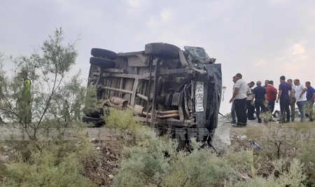 Yevlaxda ağır avtomobil qəzası olub, ölən və yaralılar var
