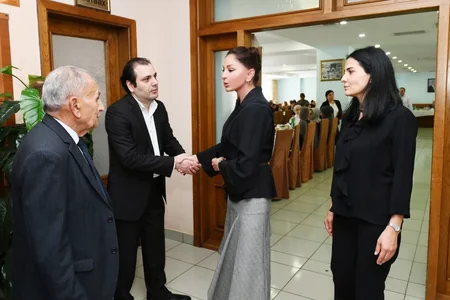 Birinci vitse-prezident Mehriban Əliyeva görkəmli alim Vasim Məmmədəliyevin hüzr mərasimində iştirak edib