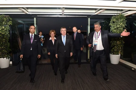Beynəlxalq Olimpiya Komitəsinin prezidenti Azərbaycana gəlib - FOTO