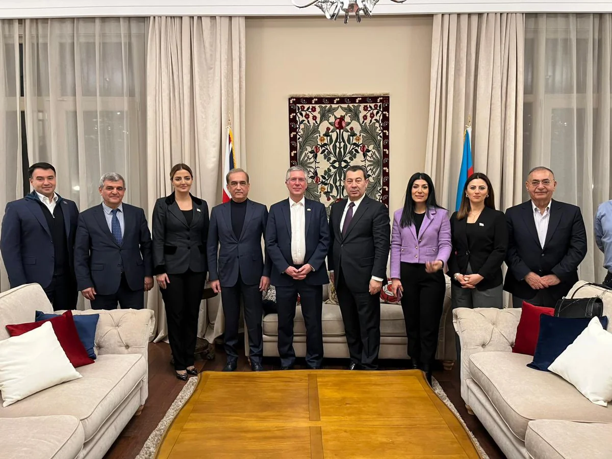 Britaniya səfiri Azərbaycanın AŞPA-dakı nümayəndə heyətinin üzvləri ilə görüşüb