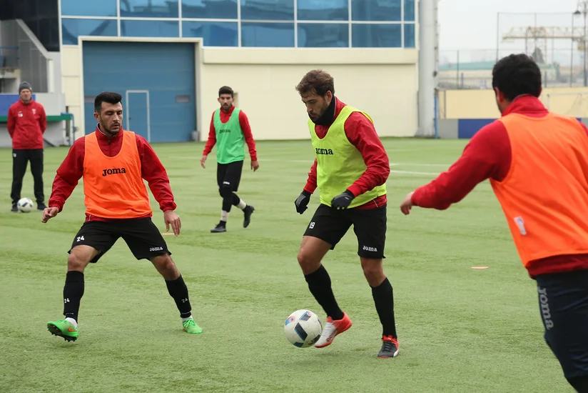 Keşlə klubu yeni transferlərinin Premyer Liqada debüt etməmələrinə aydınlıq gətirib