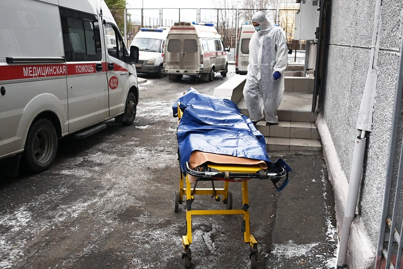 Russia records 998 new COVID-19 deaths