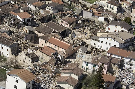 Earthquake in Italy - PHOTO - VIDEO