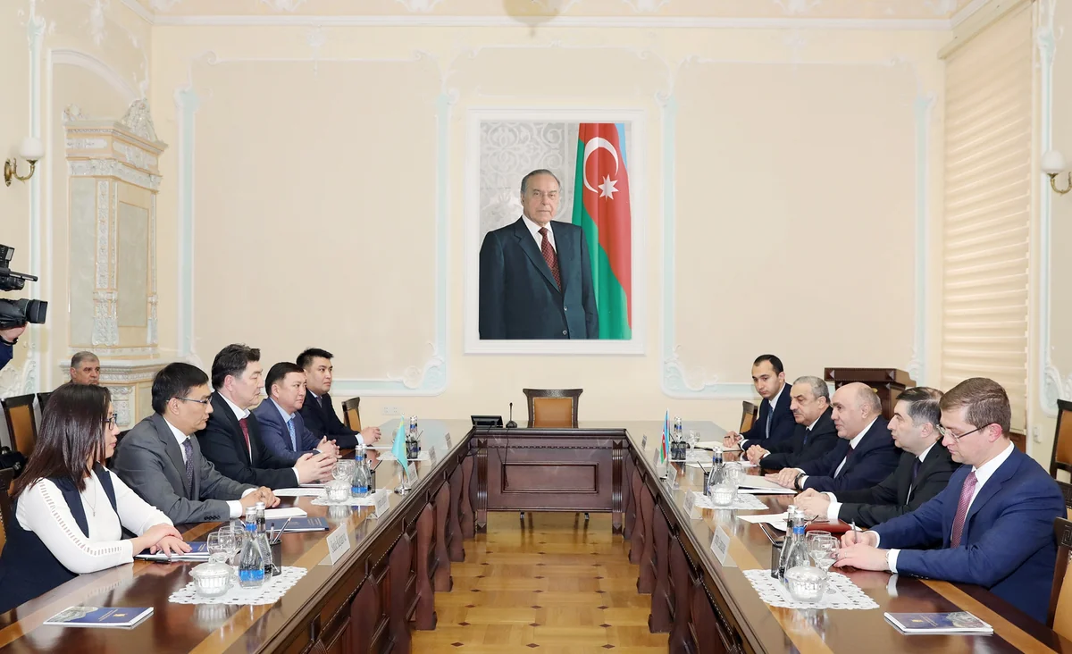 Qazaxıstanın baş nəqliyyat prokuroru Azərbaycana səfərə gəlib