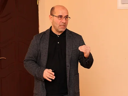 Azərbaycan I Liqa klubunun futbolçularına danışılmış oyunlarla bağlı seminar keçirilib