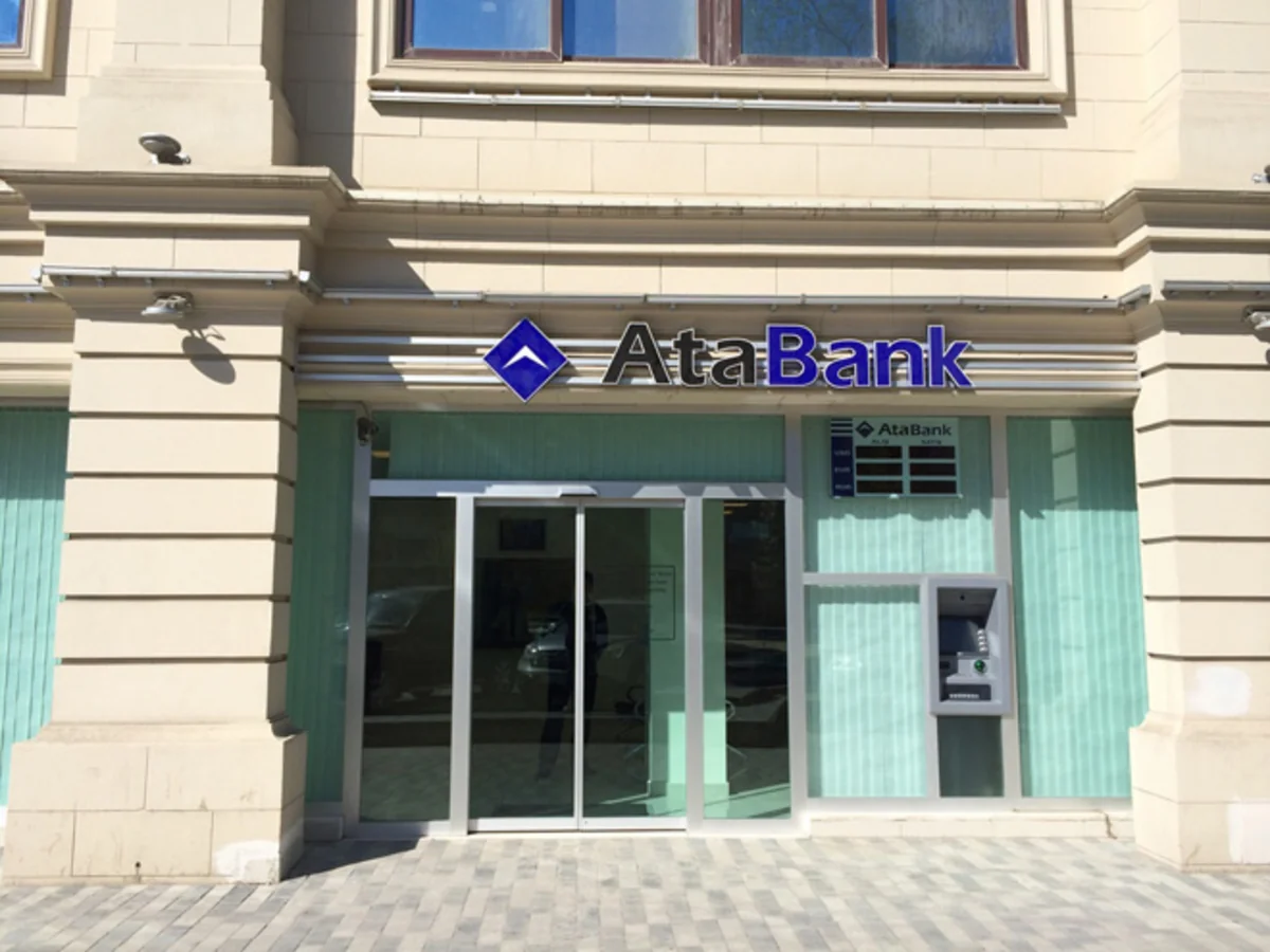 Atabank”ın əmlakları hərraca çıxarılır