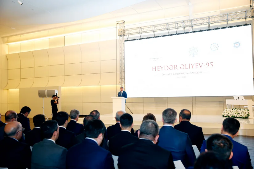 “Ən yaxşı təqdimat” müsabiqəsinin qalibləri Bakıda mükafatlandırılıb