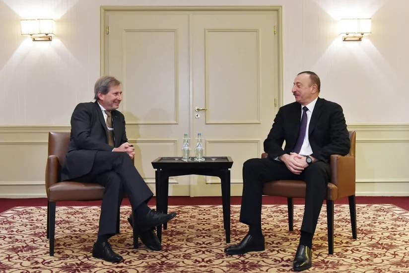 Prezident İlham Əliyev Avropa İttifaqının komissarı Yohannes Han ilə görüşüb
