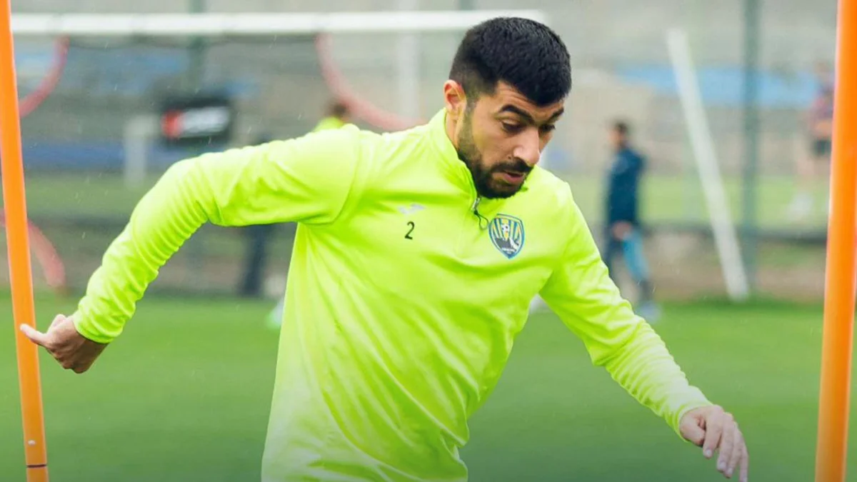 Kəpəzin futbolçusu: Komandamın yanında olmaq üçün məşqlərə tez qoşulmağa çalışacağam