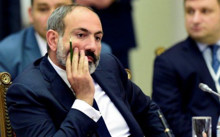 KİV: Hakimiyyət Paşinyanın əlindən sürüşür