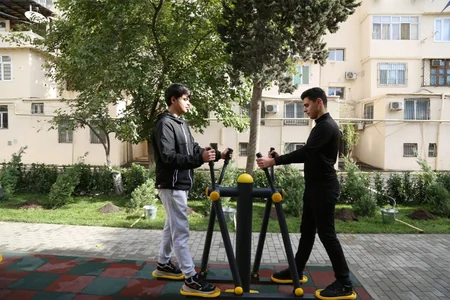 Bakıda daha bir həyət abadlaşdırılıb