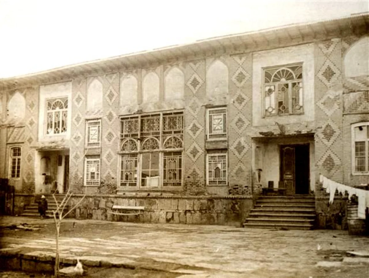 erevan.az fəaliyyətə başlayır