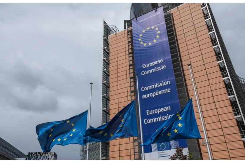 Еврокомиссия просит страны ЕС оказать содействие для оказания финпомощи Украине