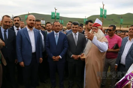 Bilal Ərdoğan: Mədəniyyətimizə sahib çıxmasaq, düşmənlərimiz bizi məğlub edər - FOTO