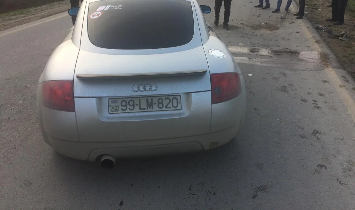 Neftçalada “Audi” traktoru keçmək istəyərkən qəzaya düşüb