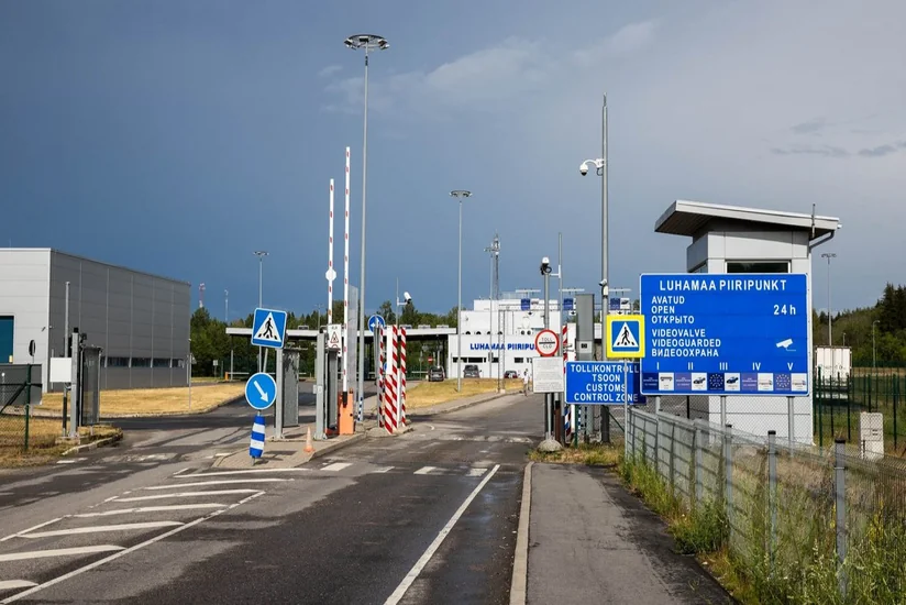 Estoniya Belarus nömrəli avtomobillərin ölkəyə girişini qadağan edib