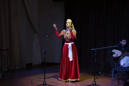 Xalq artisti Mənsum İbrahimovun solo-konserti olub